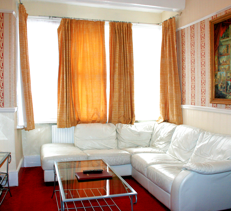 Apartment lounge